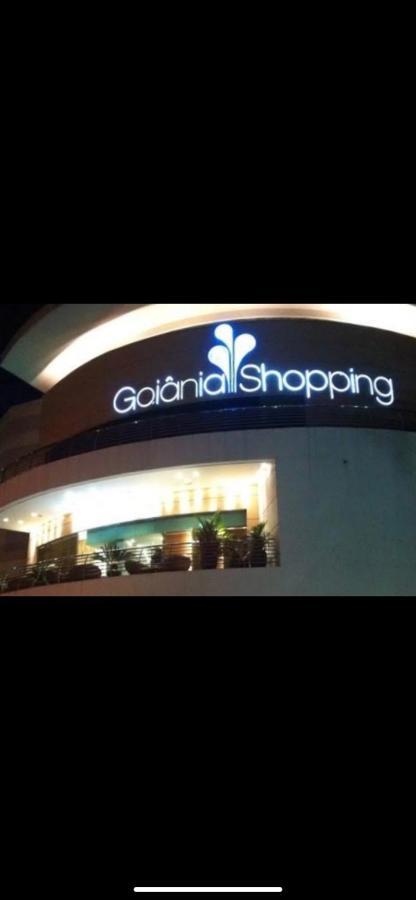 Casa Quintal Bueno! 5 Quartos Com Ar Split E Internet Ultra! Perto Do Melhor De Goiania! Marista Parques Areiao E Vaca Brava Hospital Premium Mater Dei Blue Fit Perdomo Goiania Shopping! Zewnętrze zdjęcie